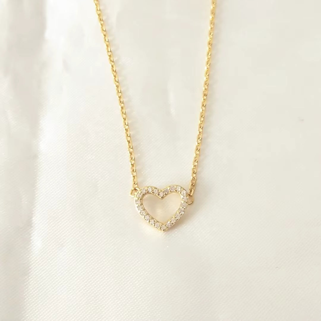 Exquisite Rhinestone Heart Pendant Necklace